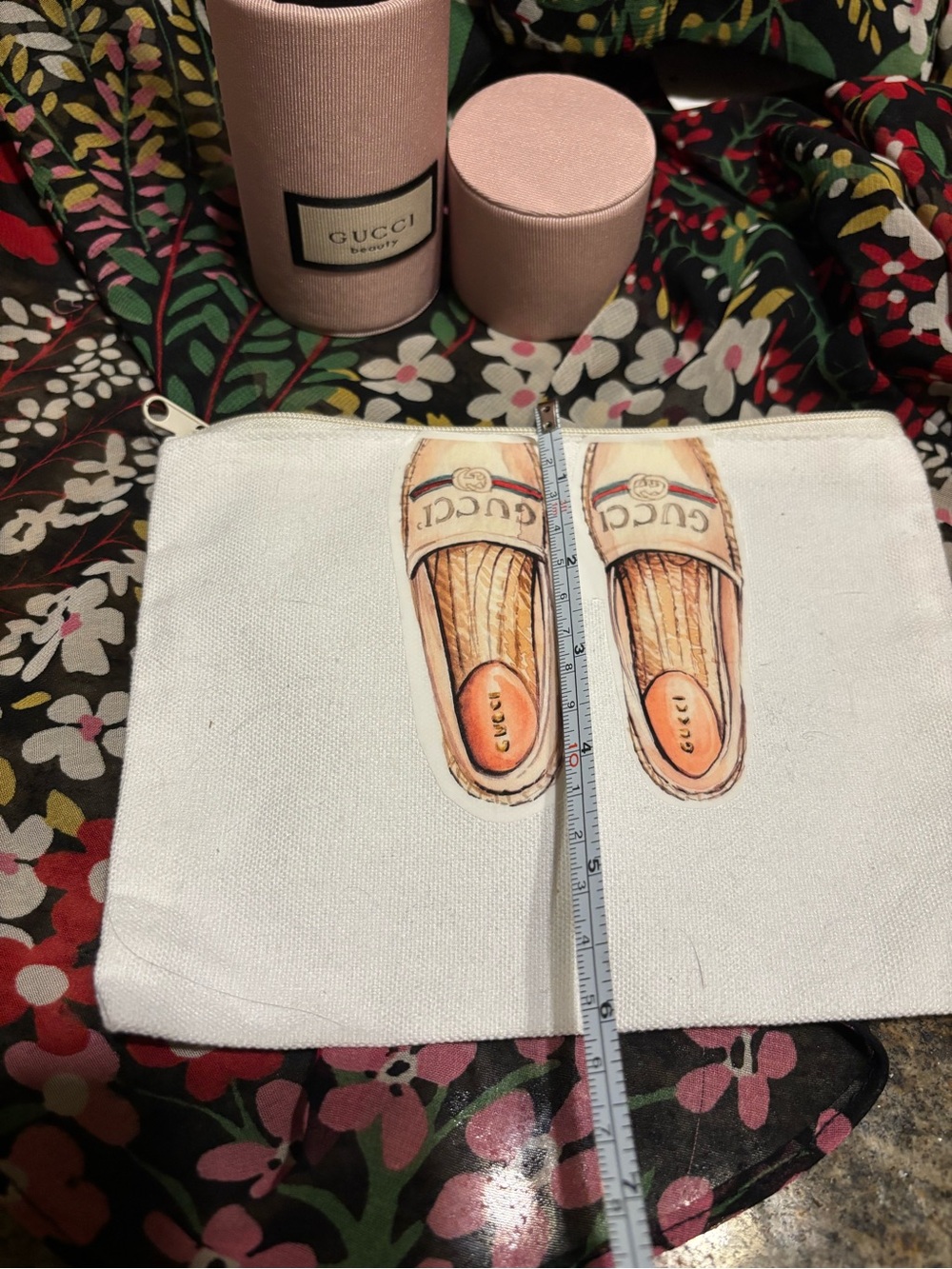 NWT Gucci Makeup Brush 4 Piece Set and canvas makeup zippered bag - Picture 6 of 10